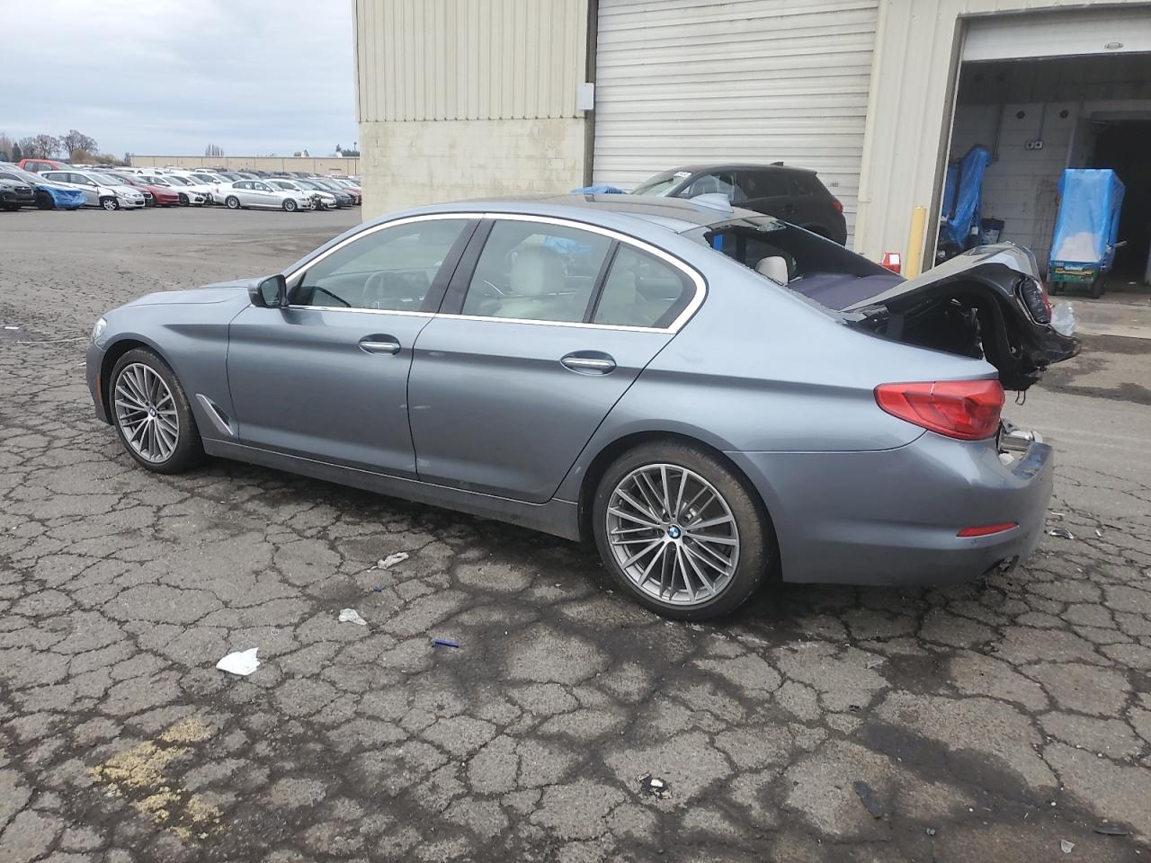 BMW 5 SERIES I