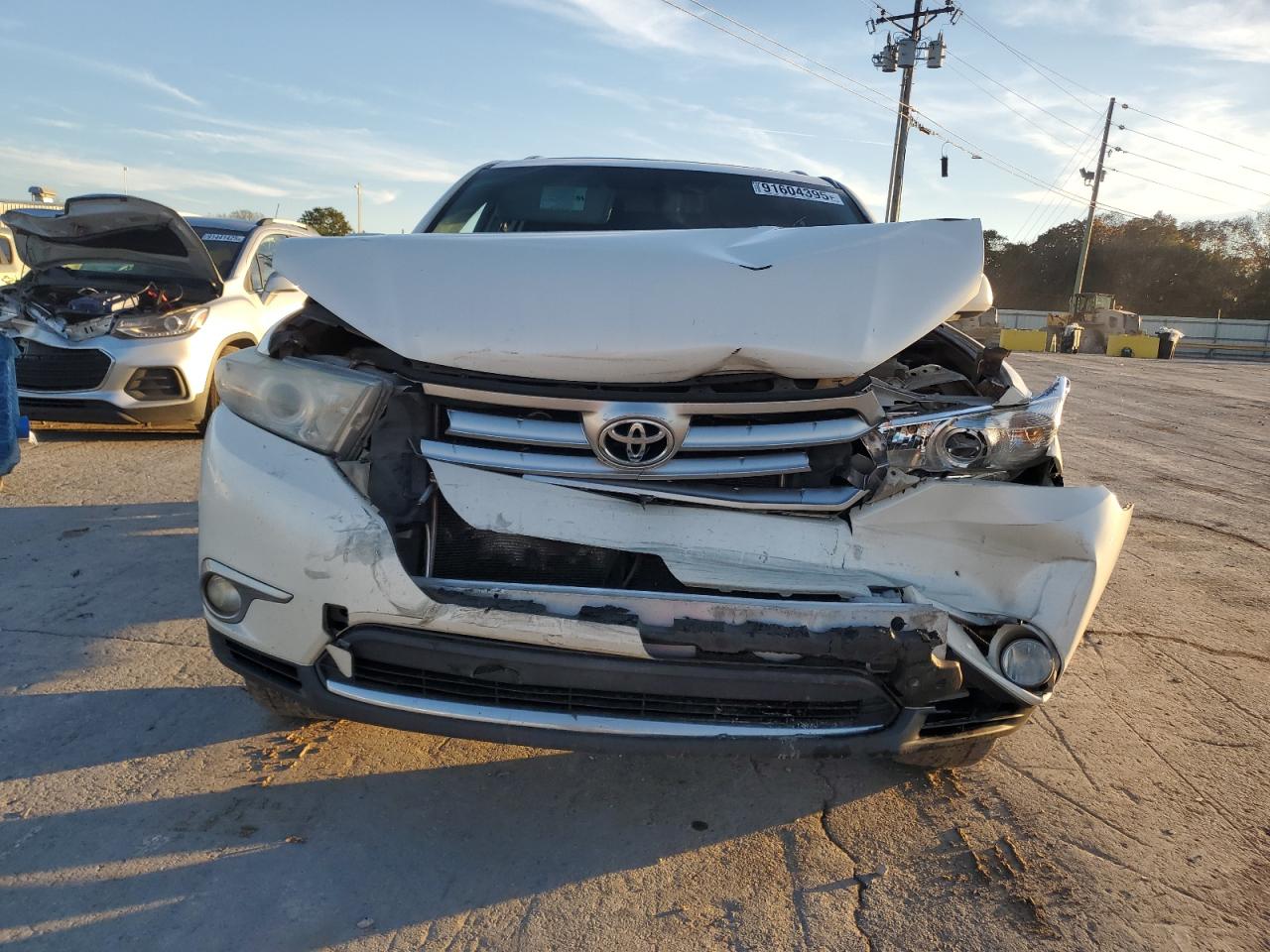 TOYOTA HIGHLANDER LIMITED