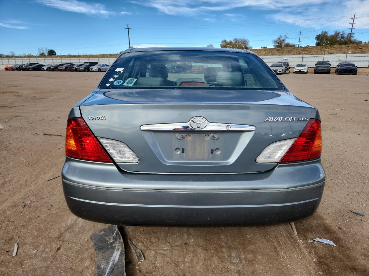 Lot #3296640014 2002 TOYOTA AVALON XL