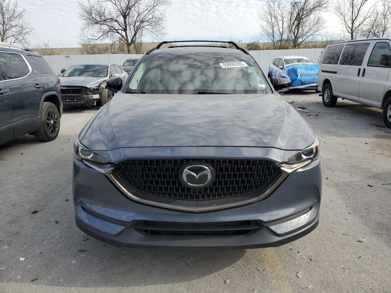 MAZDA CX-5 CARBON EDITION