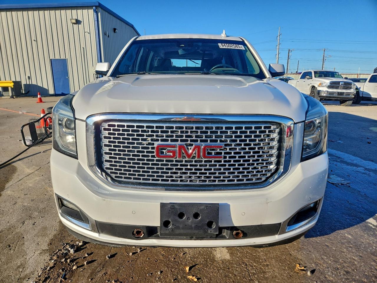 GMC YUKON DENALI