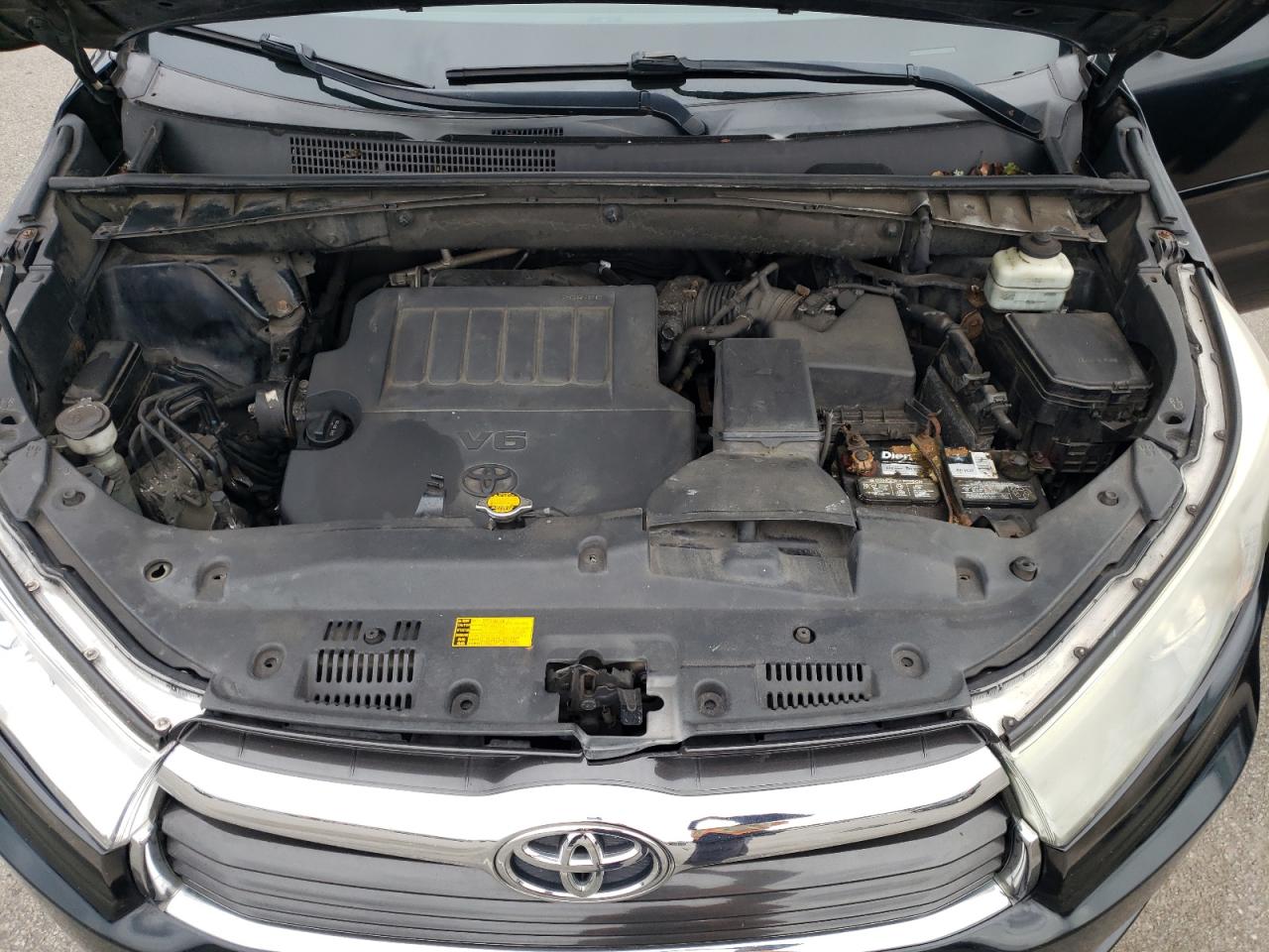 TOYOTA HIGHLANDER LE