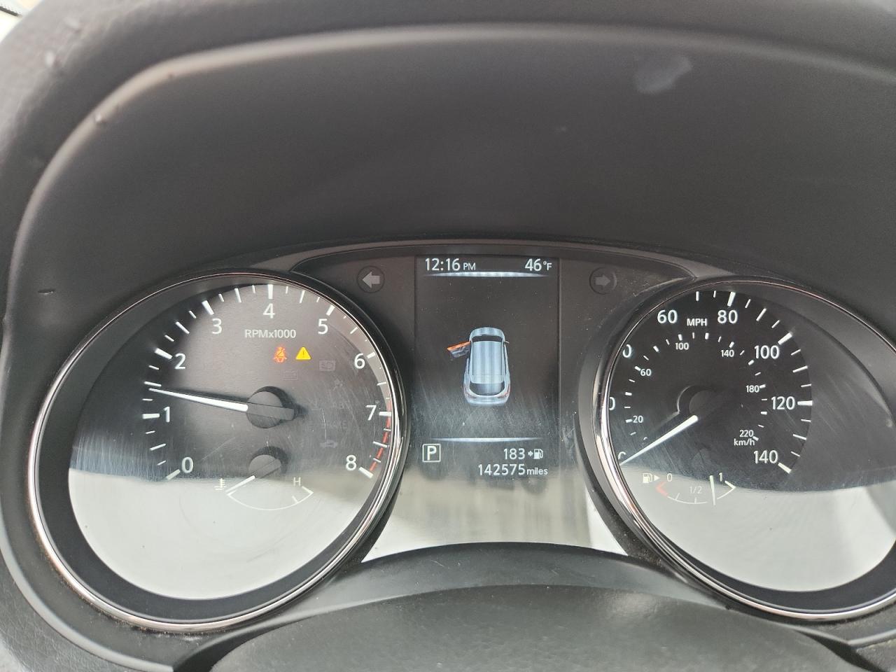 NISSAN ROGUE SPORT S