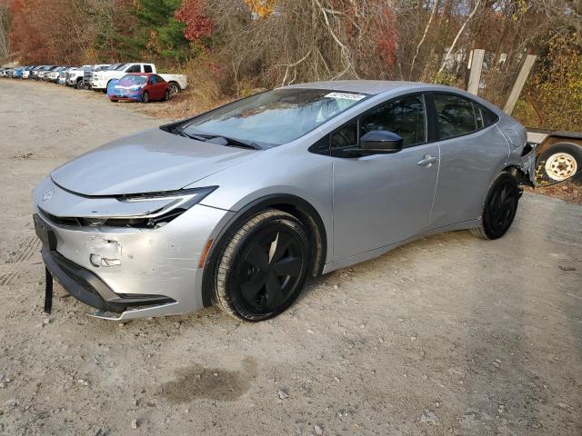 Global Auto Auctions: 2024 TOYOTA PRIUS LE