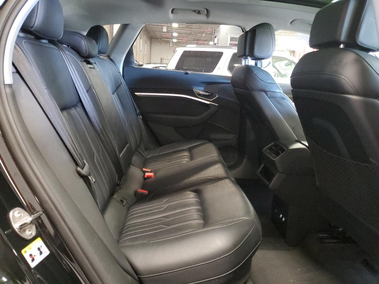 AUDI E-TRON PRESTIGE