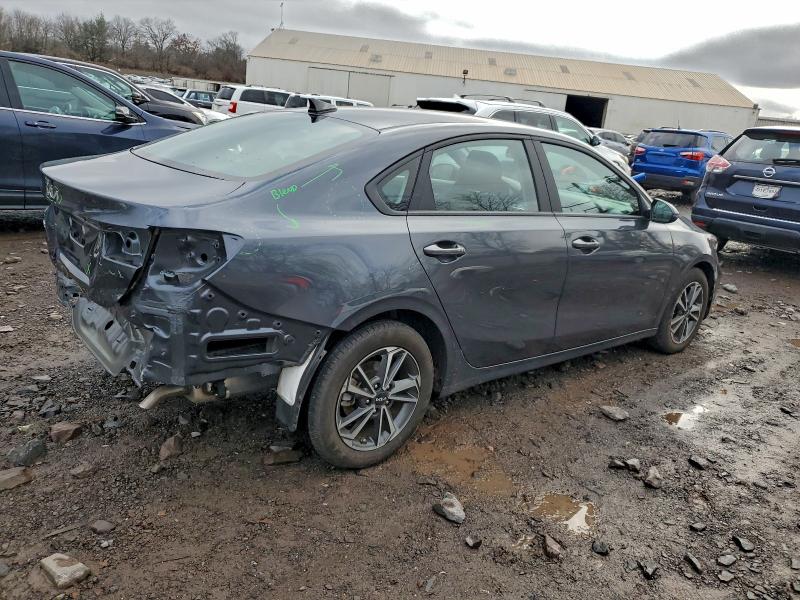2023 KIA FORTE LX #3303975779