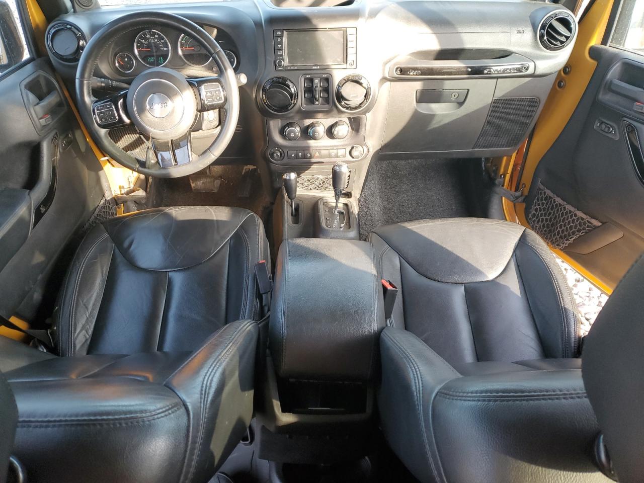 JEEP WRANGLER SAHARA