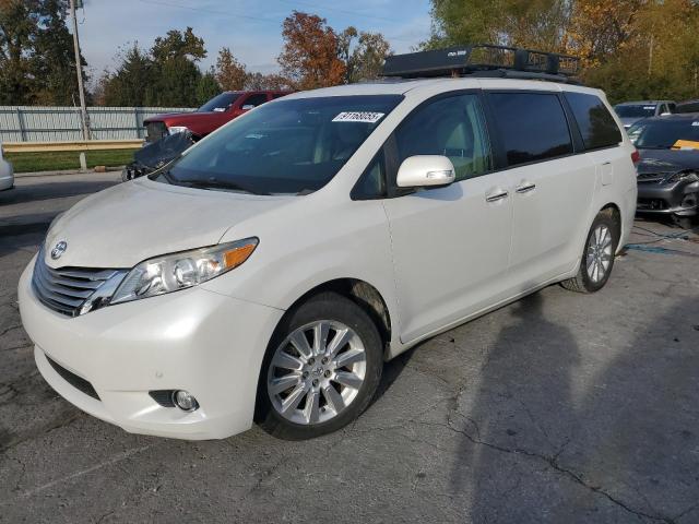Global Auto Auctions: 2013 TOYOTA SIENNA XLE