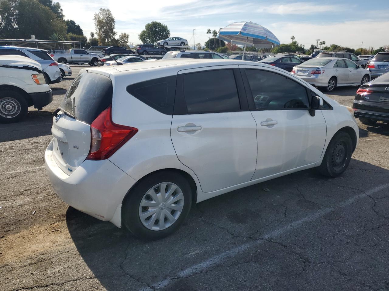 NISSAN VERSA S