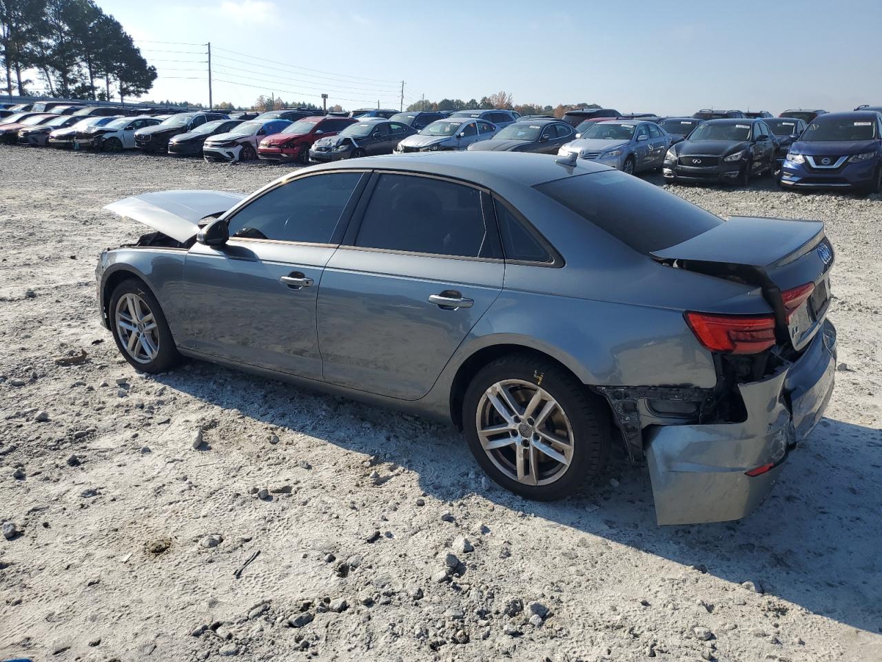 AUDI A4 PREMIUM