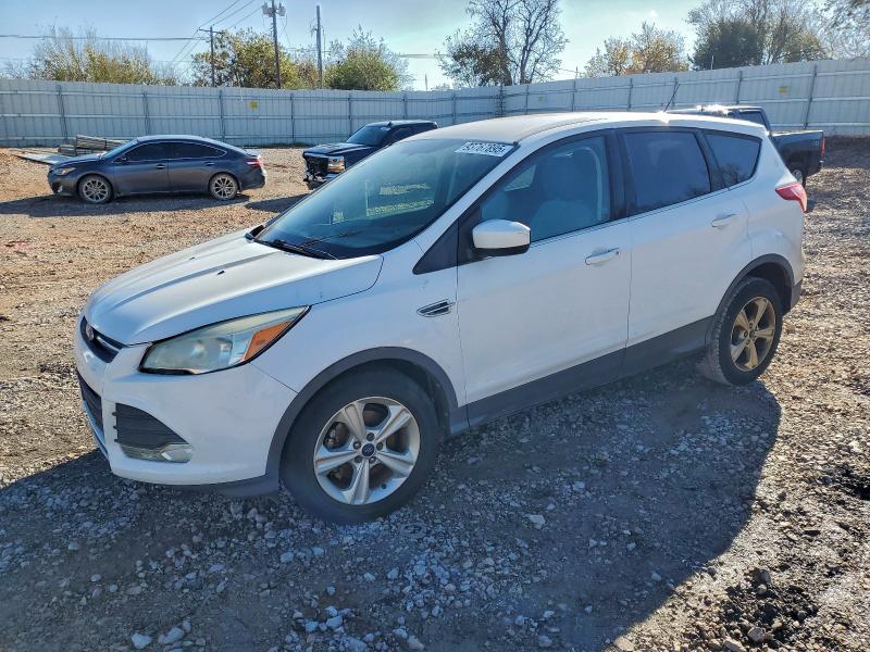 Global Auto Auctions: 2014 FORD ESCAPE SE