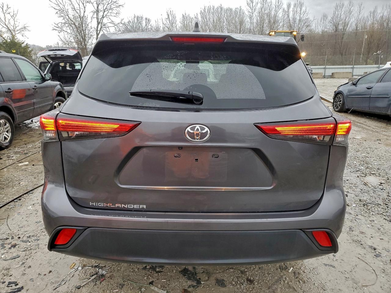 TOYOTA HIGHLANDER L