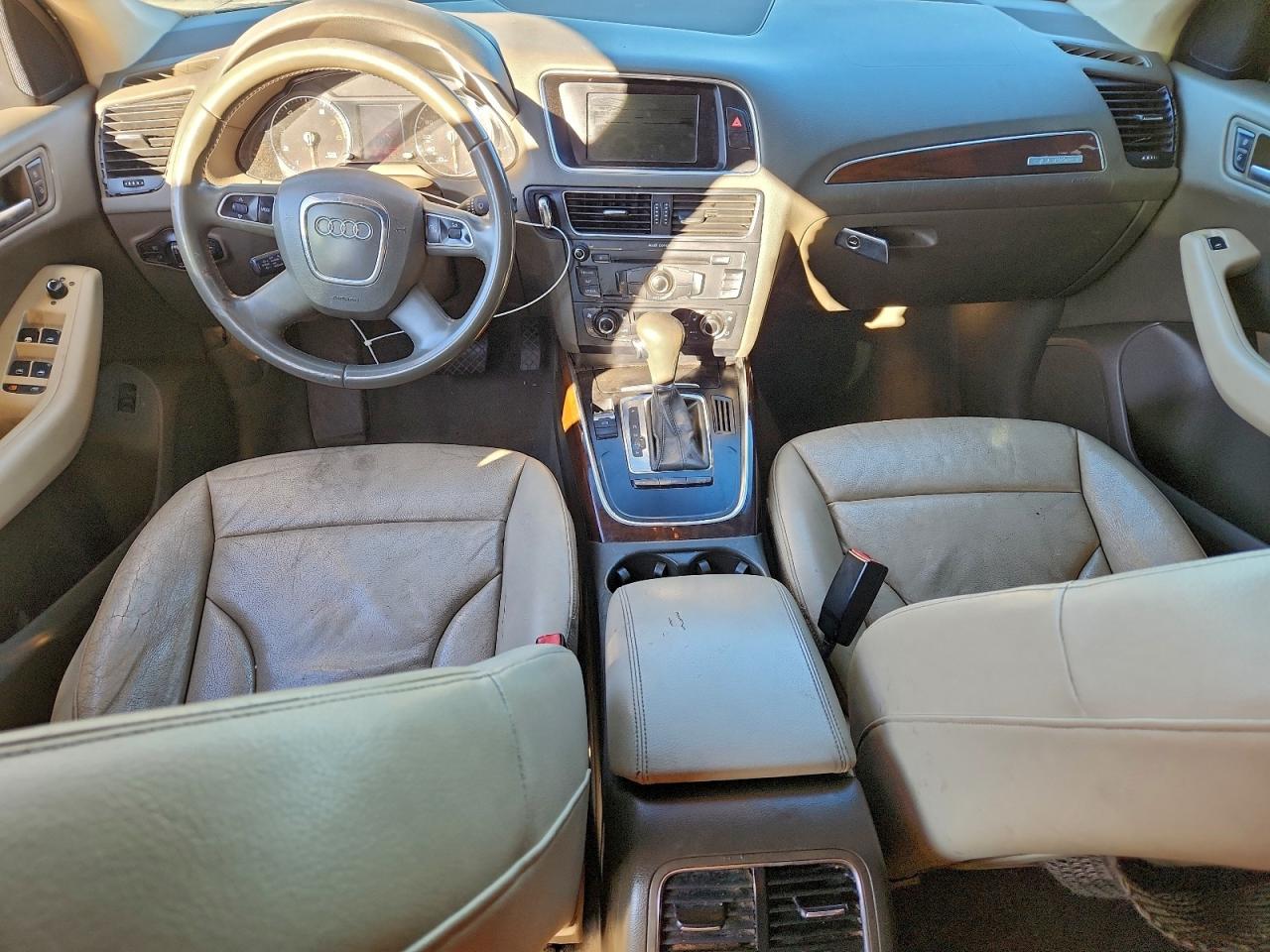 AUDI Q5 PREMIUM PLUS