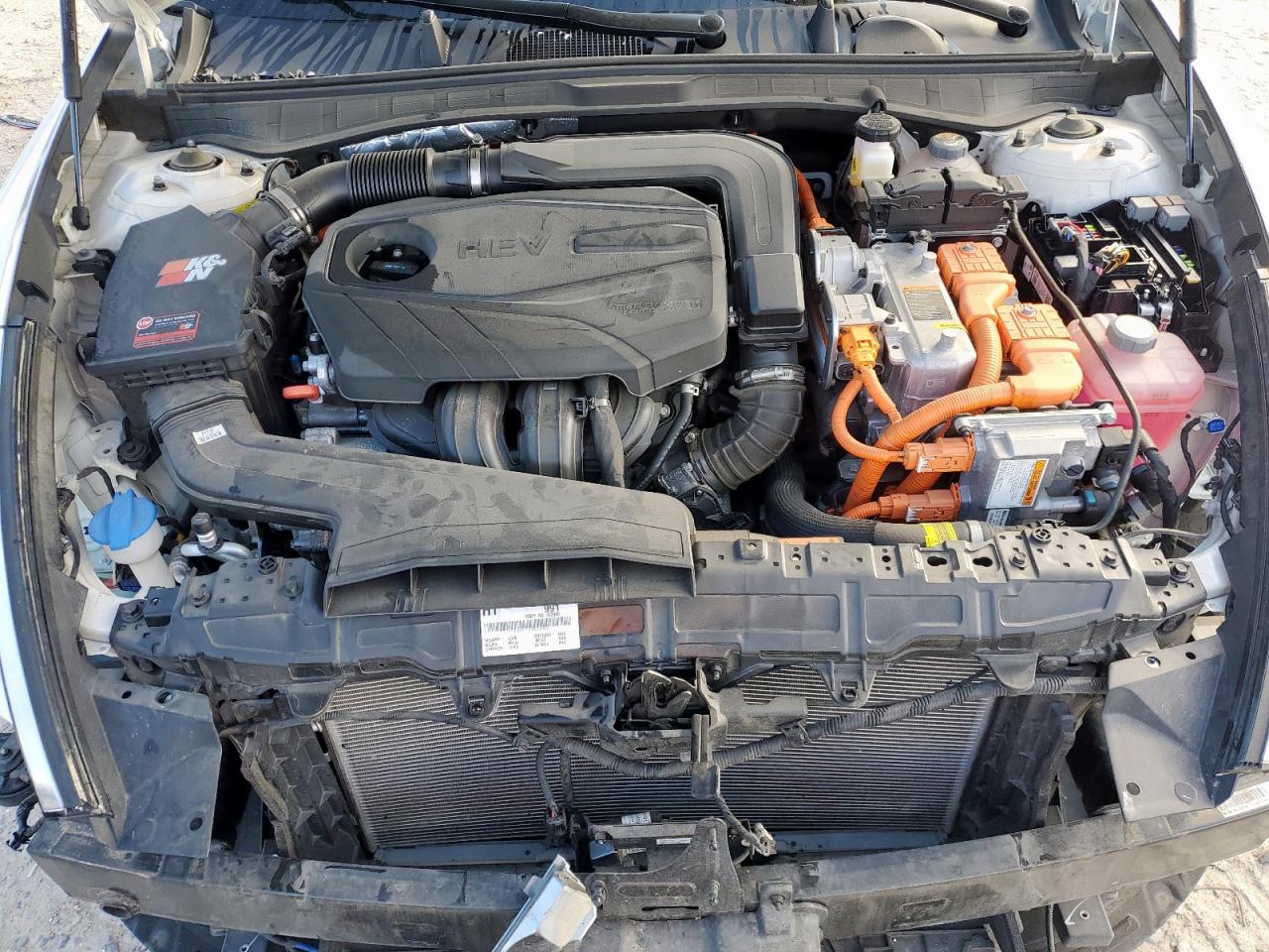 HYUNDAI SONATA HYBRID