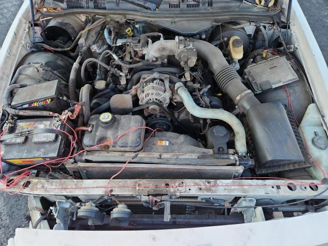 2010 FORD CROWN VICT #3301835362