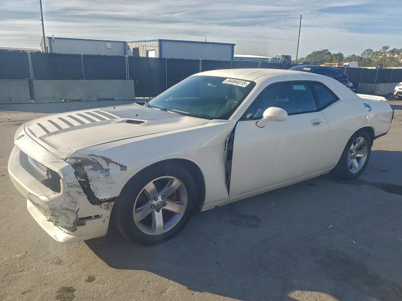 Global Auto Auctions: 2009 DODGE CHALLENGER