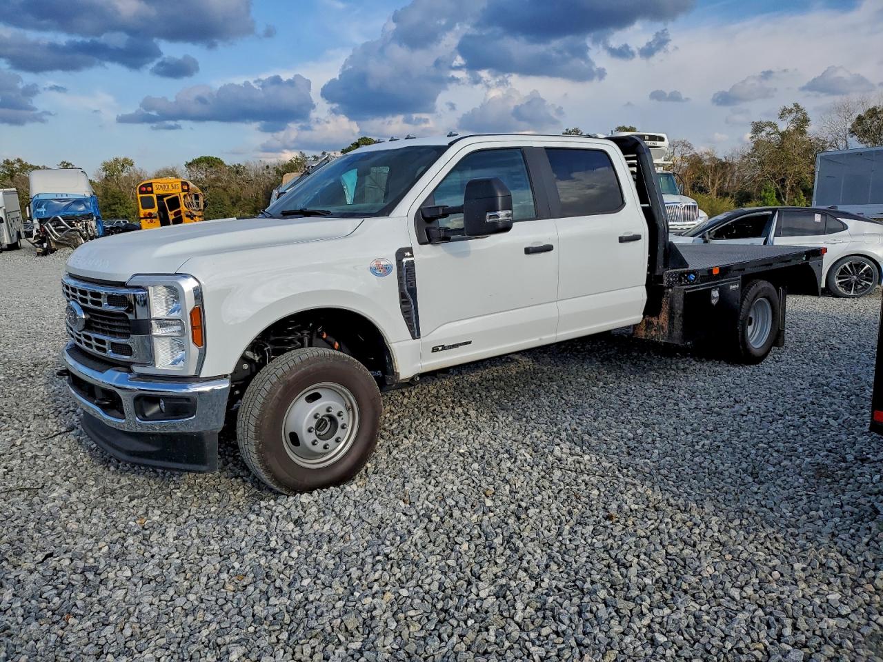 FORD F-350 SUPER DUTY