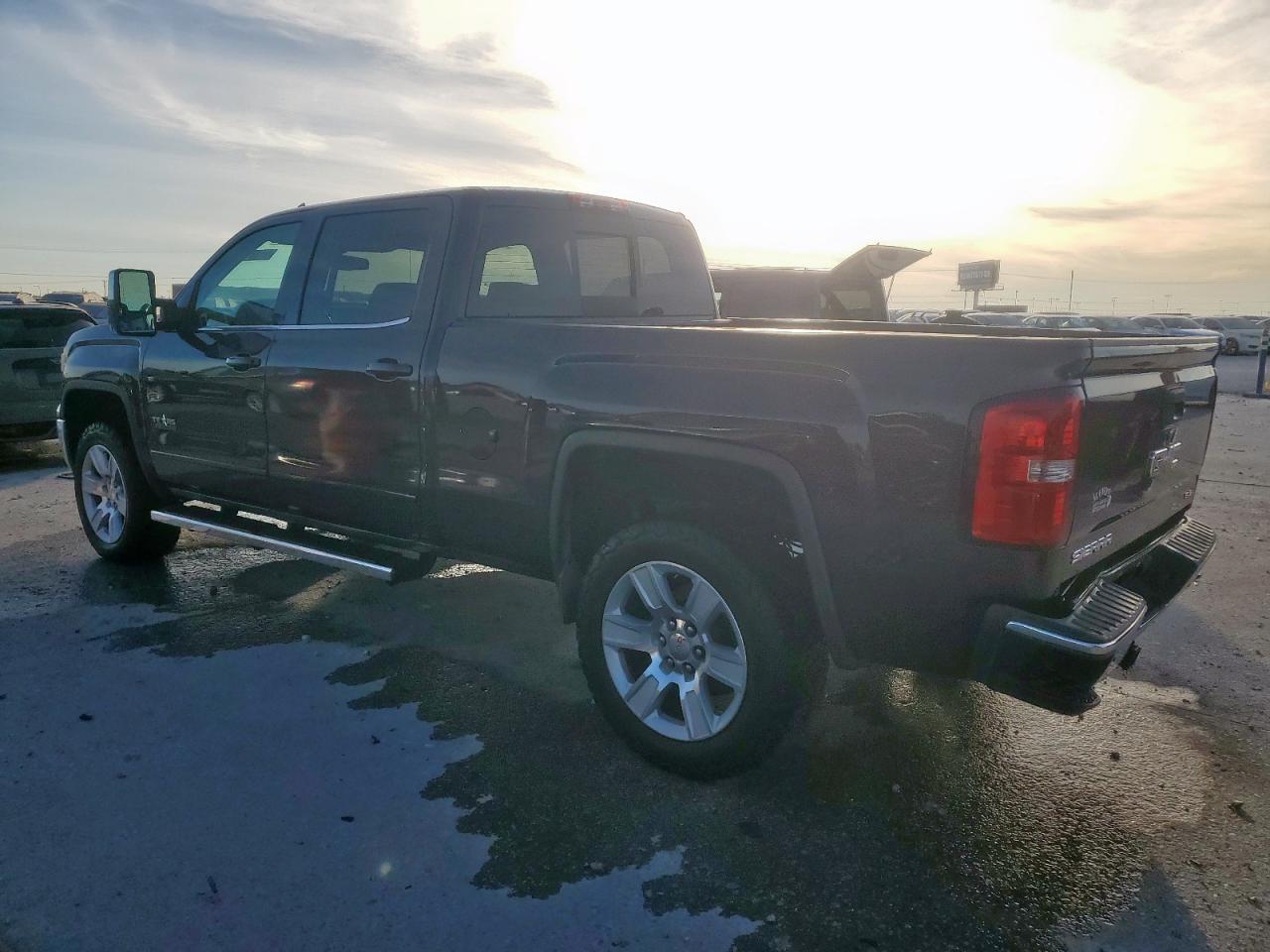 GMC SIERRA K1500 SLE