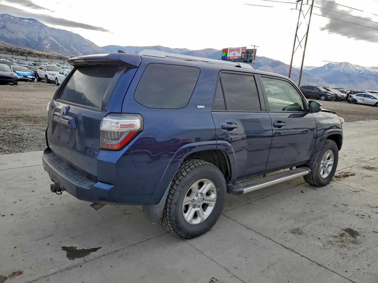 TOYOTA 4RUNNER SR5/SR5 PREMIUM