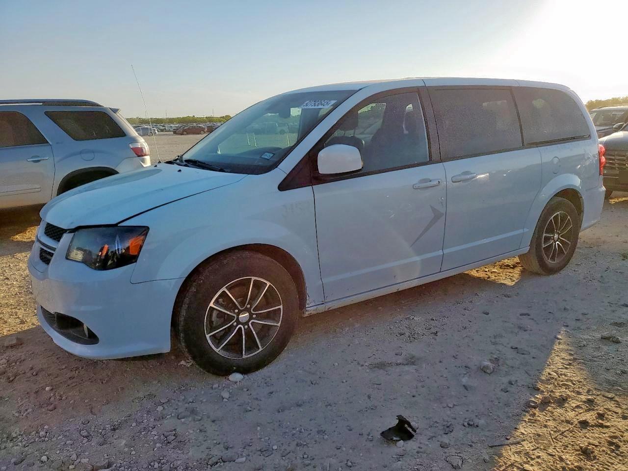 DODGE GRAND CARAVAN GT