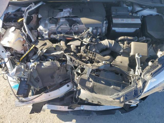 2022 TOYOTA C-HR XLE #3301847340