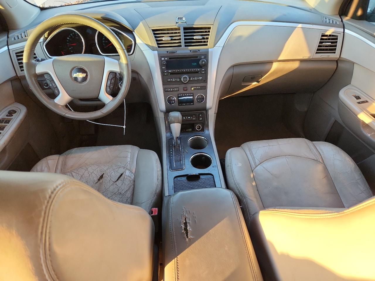 CHEVROLET TRAVERSE LT