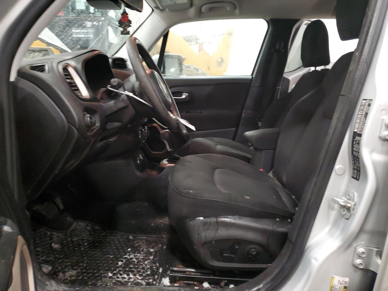 Lot #3310454318 2016 JEEP RENEGADE L