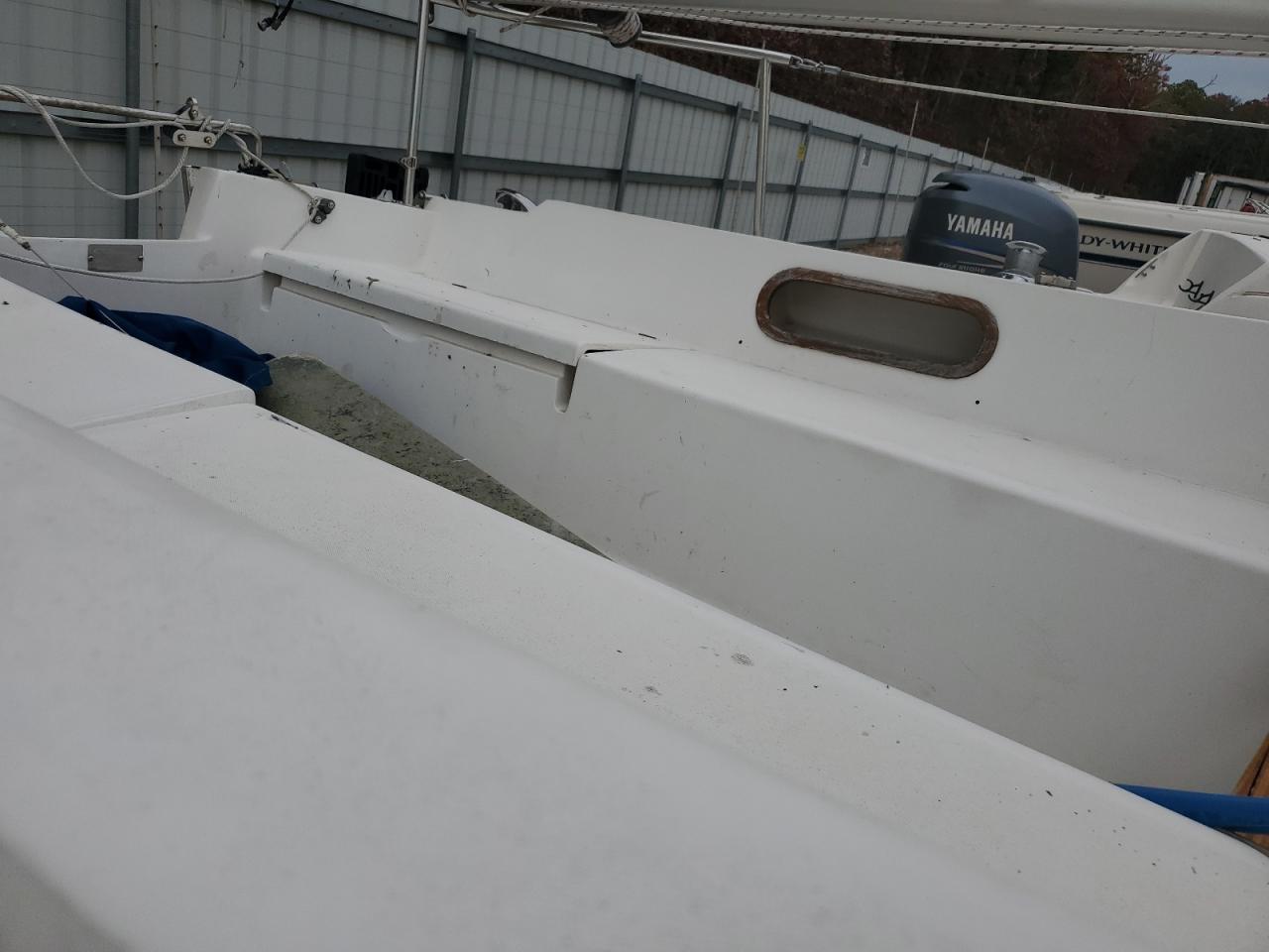 Lot #3290198291 1981 CATALINA BOAT TRAVEL