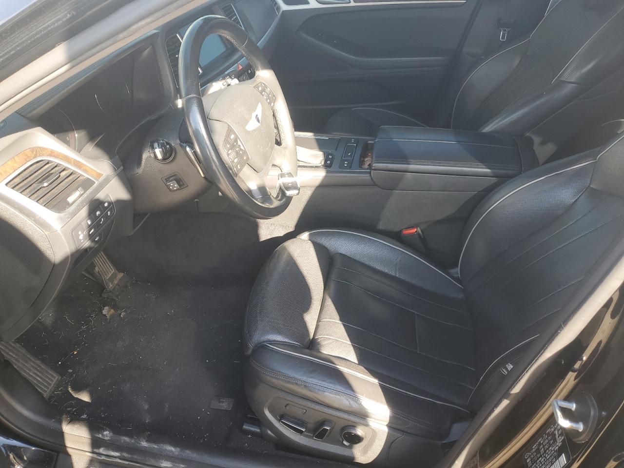 HYUNDAI GENESIS 5.0L