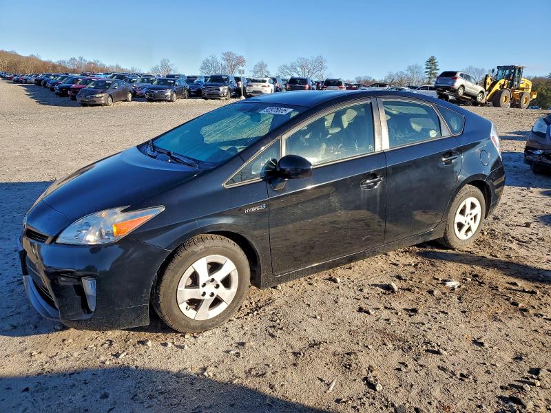 2014 TOYOTA PRIUS #3303811416