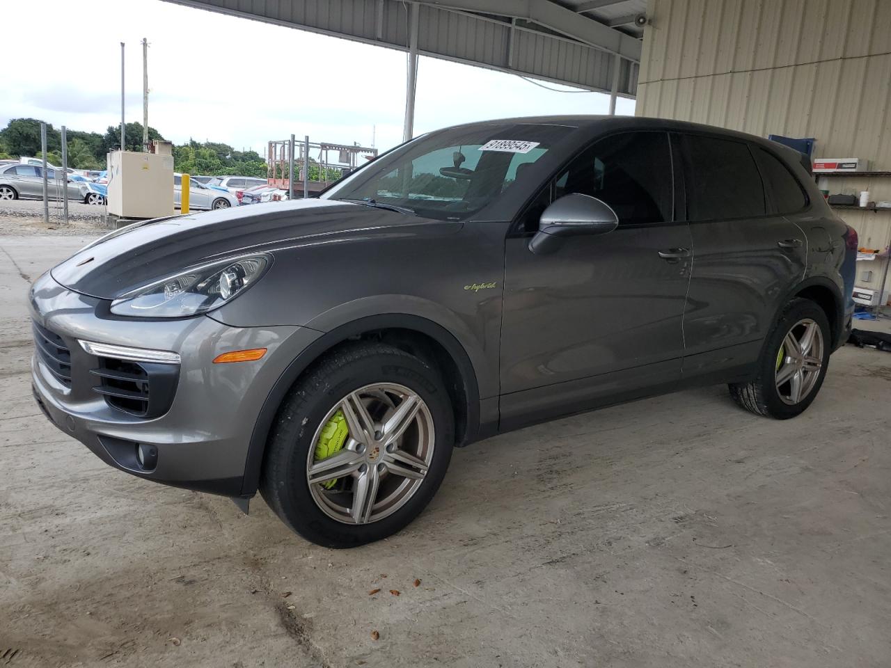 PORSCHE CAYENNE SE HYBRID