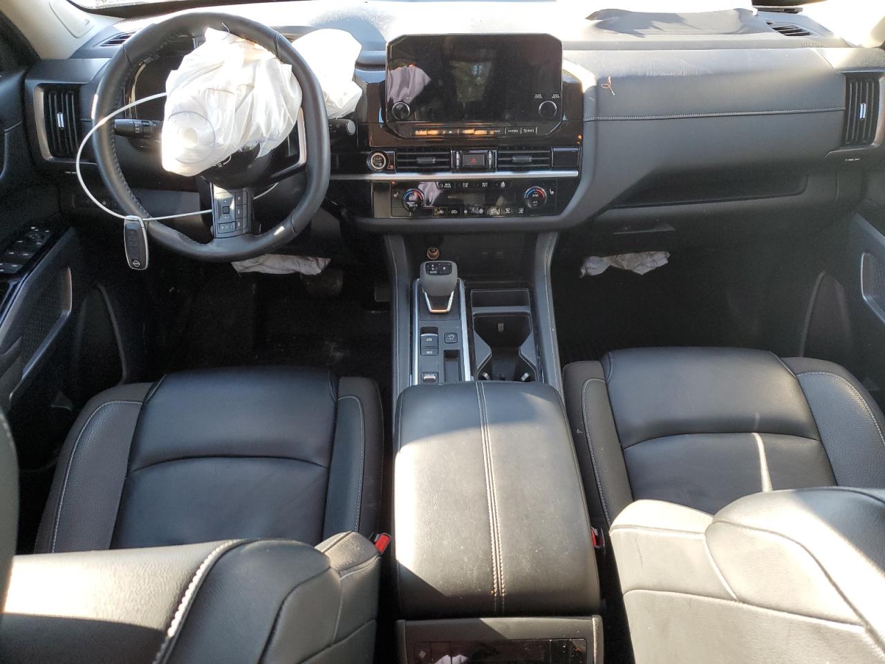 NISSAN PATHFINDER SL