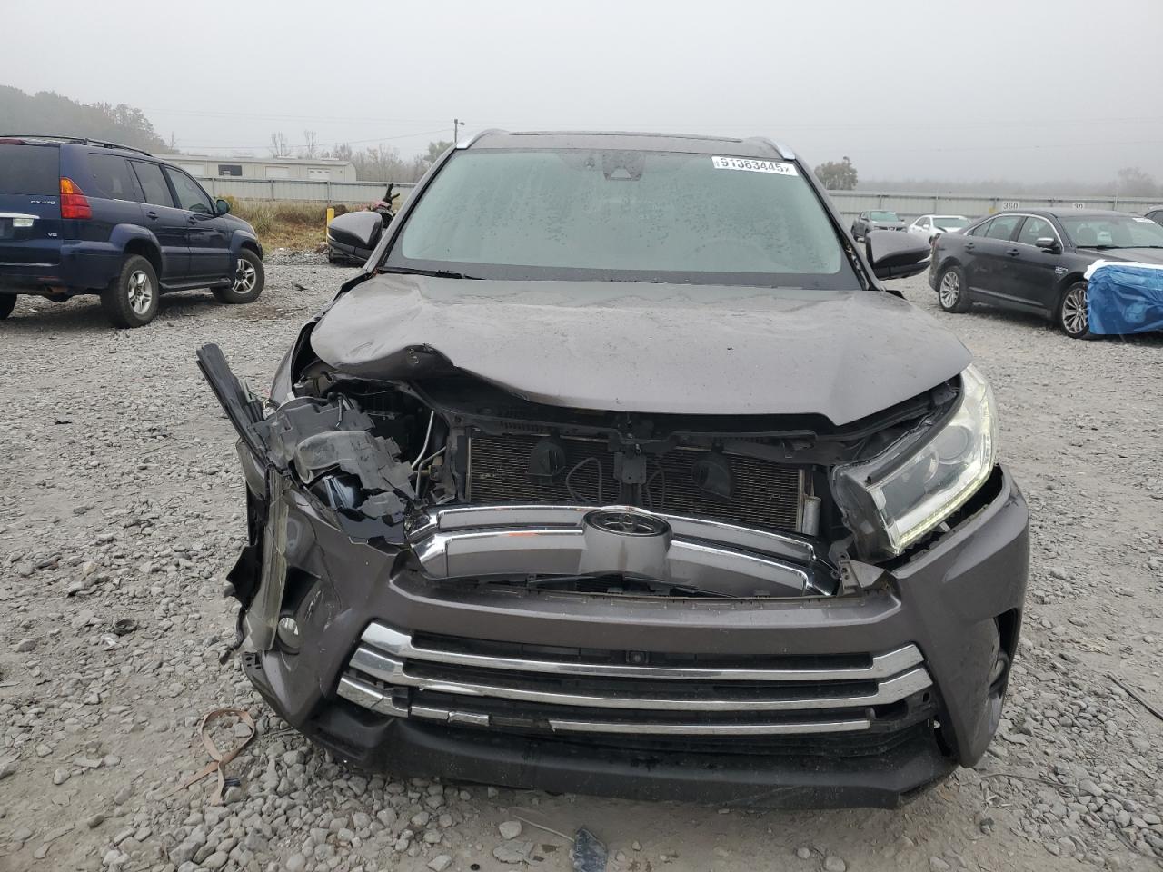 TOYOTA HIGHLANDER LIMITED