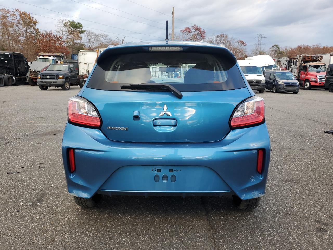 MITSUBISHI MIRAGE ES