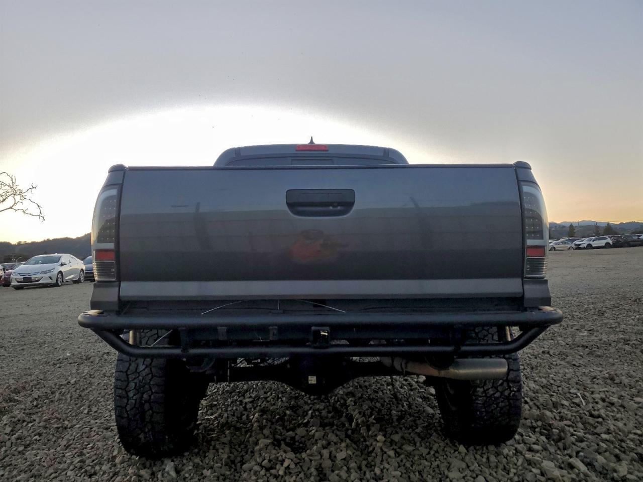 TOYOTA TACOMA DOUBLE CAB