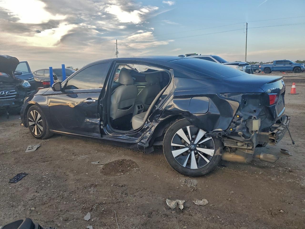 Lot #3304955952 2020 NISSAN ALTIMA SL