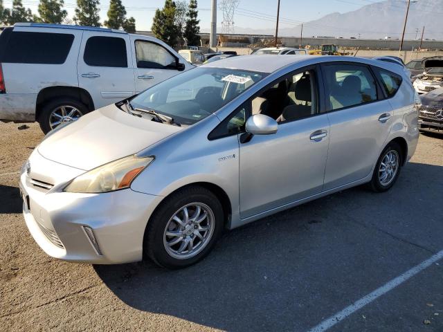 TOYOTA PRIUS V