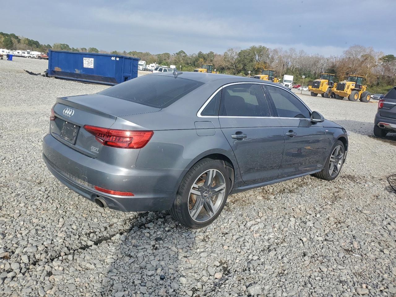 AUDI A4 PREMIUM PLUS