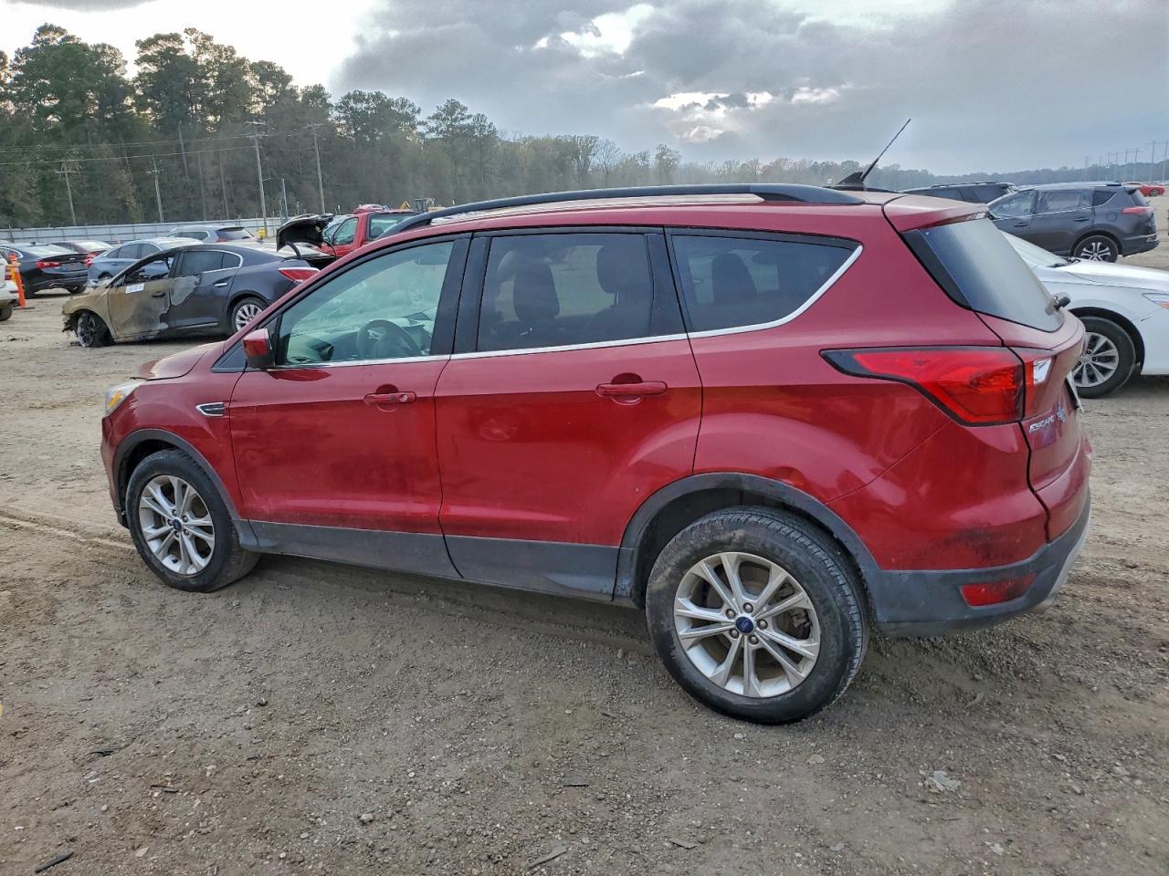 Lot #3302811931 2019 FORD ESCAPE SEL