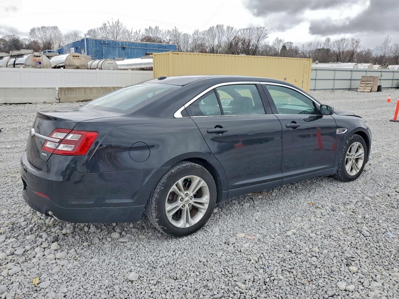 FORD TAURUS SEL