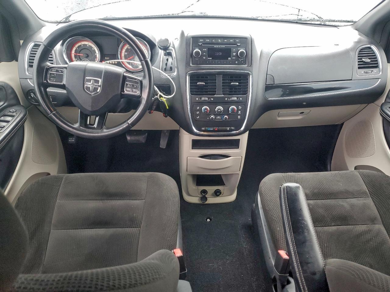 DODGE GRAND CARAVAN SE