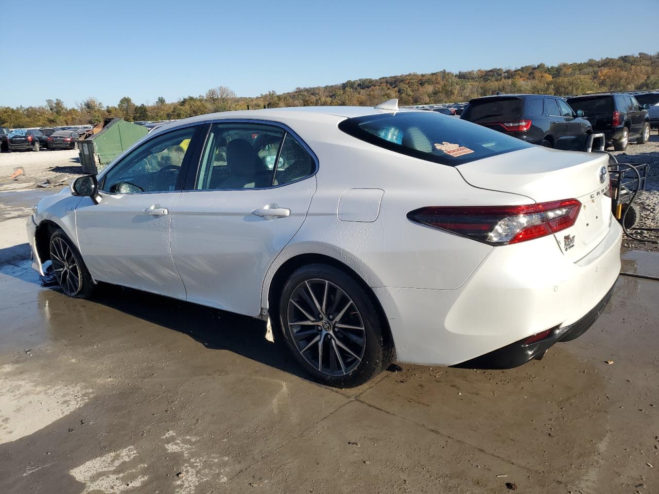 TOYOTA CAMRY XLE