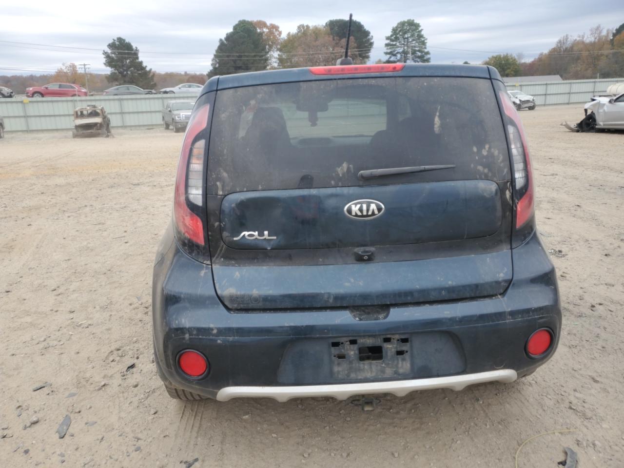 KIA SOUL +
