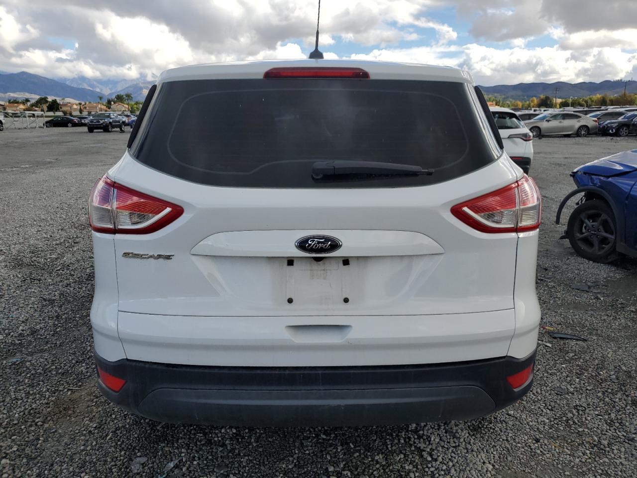 Lot #3291624244 2015 FORD ESCAPE S