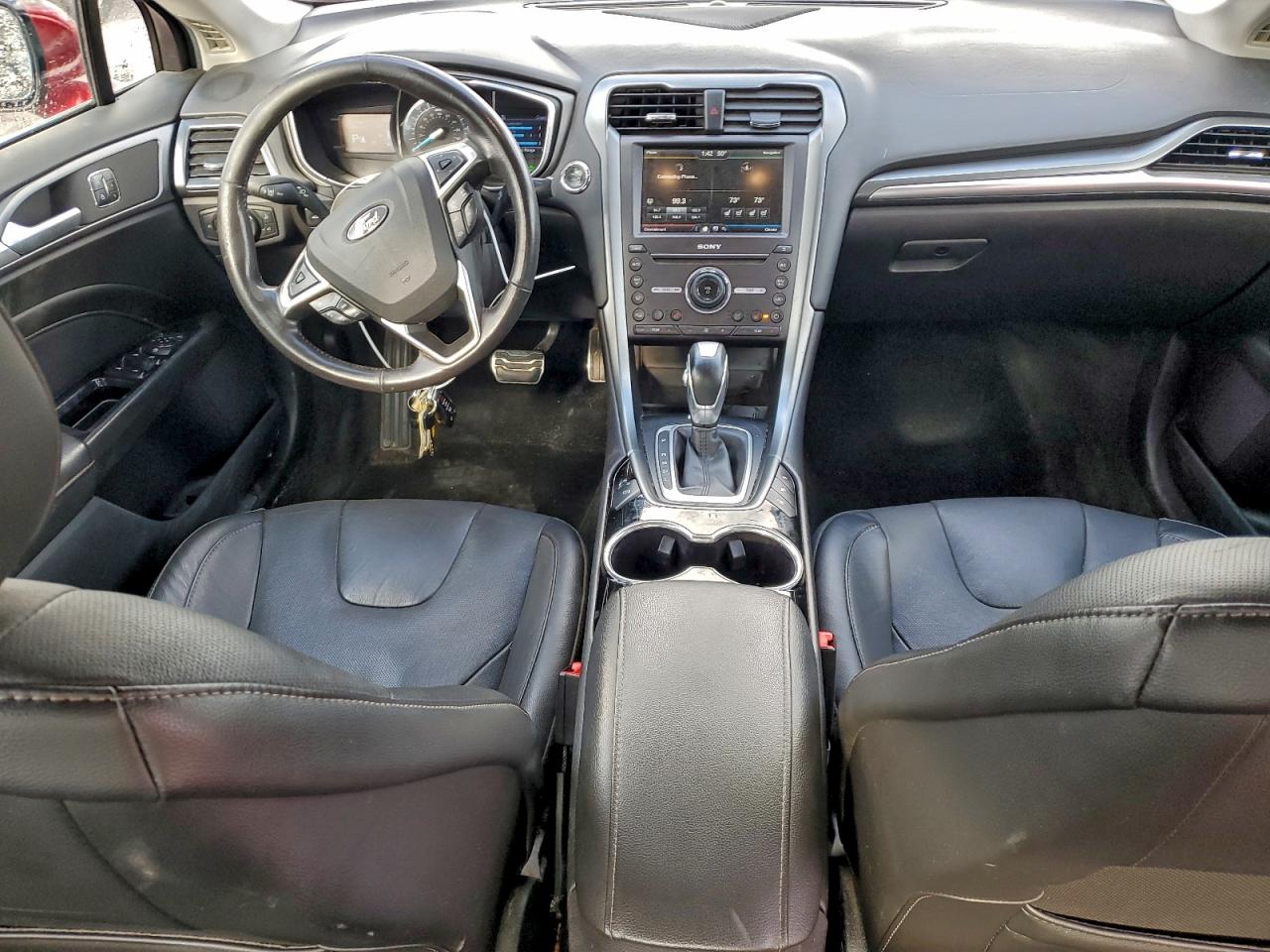 FORD FUSION TITANIUM PHEV