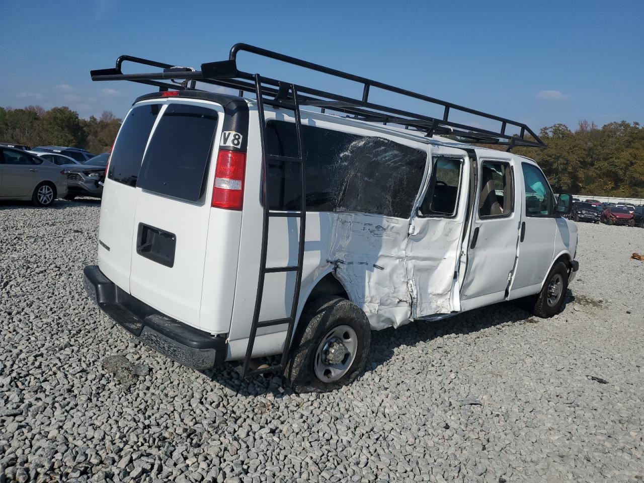 CHEVROLET EXPRESS LT