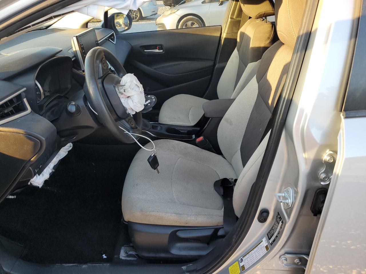 Lot #3312272788 2021 TOYOTA COROLLA LE