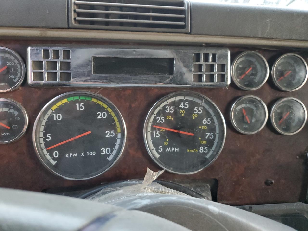 Lot #3301826356 2007 FREIGHTLINER COLUMBIA