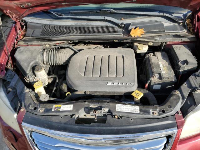 2013 CHRYSLER TOWN & COU #3301893450