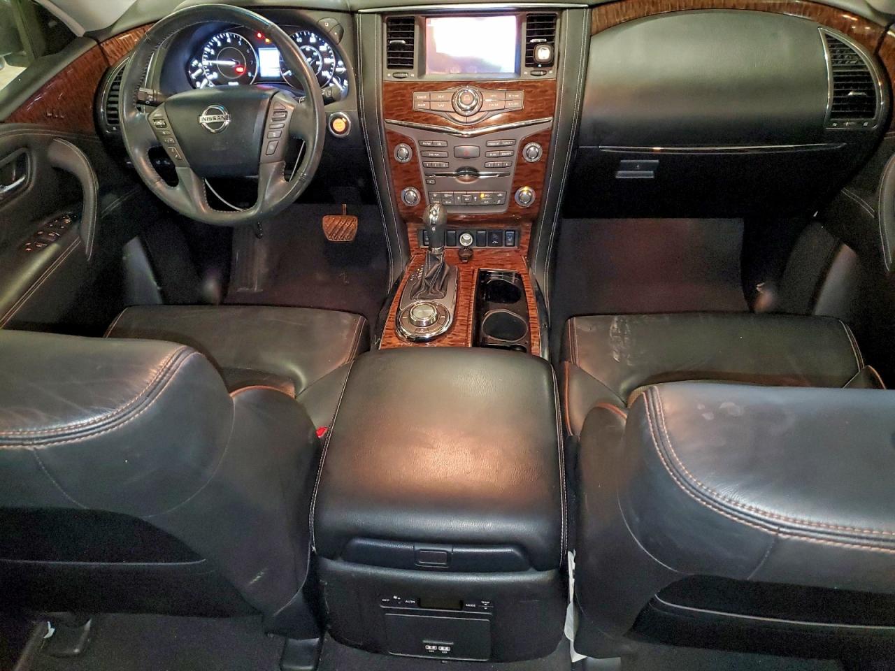 NISSAN ARMADA SV